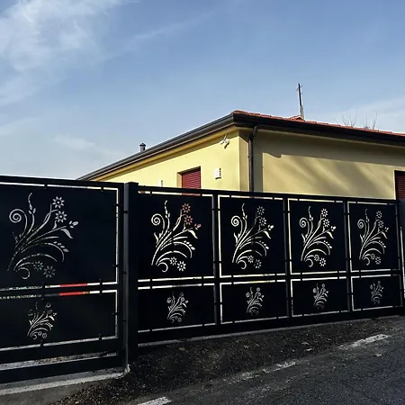Villa La Collina Del Poeta *