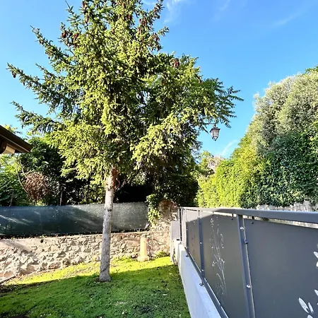 Villa La Collina Del Poeta *