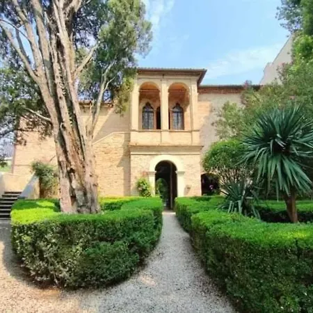La Collina Del Poeta *